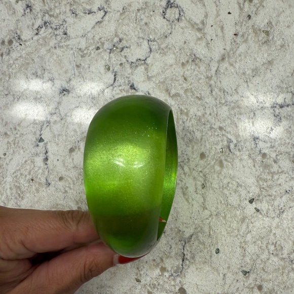 Chunky Translucent Lime green Bangle - Picture 1 of 6